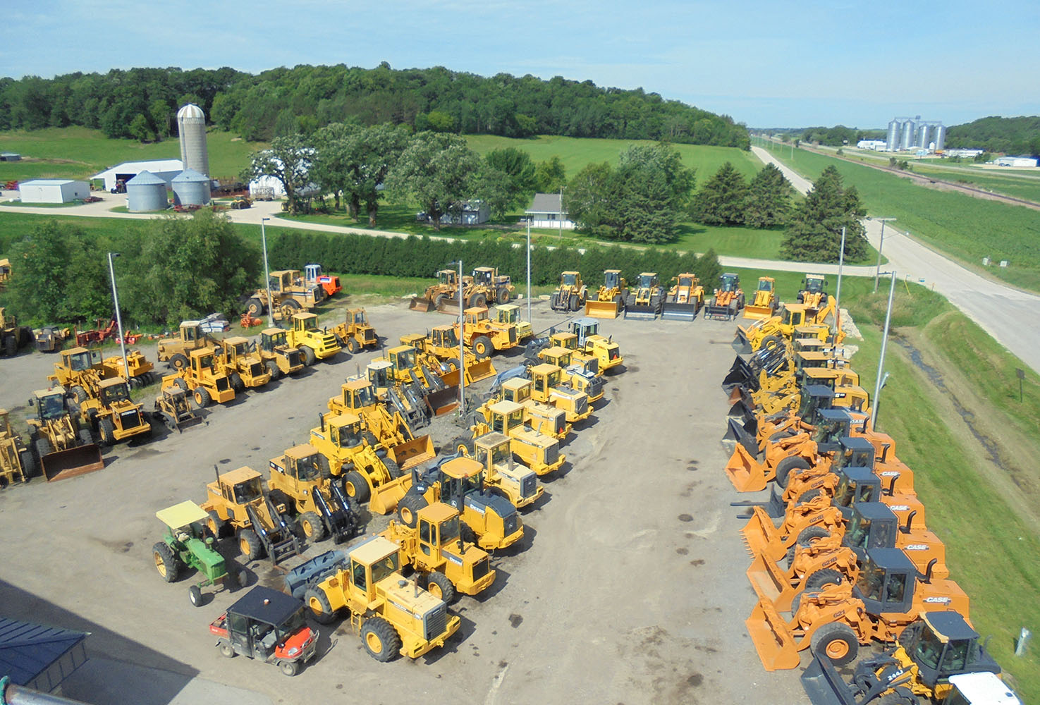 Midwest Equipment St Charles Minnesota Wheel Loaders Construction Equipment Dismantled Machines Auctions Farm Equipment And More